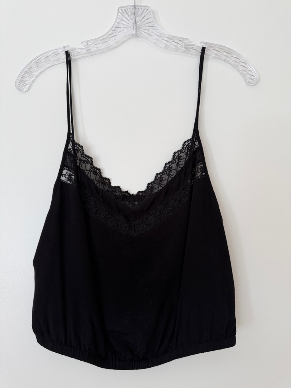 Sunday Best Aritzia Black Scoop Neck Lace Trim Tank Medium